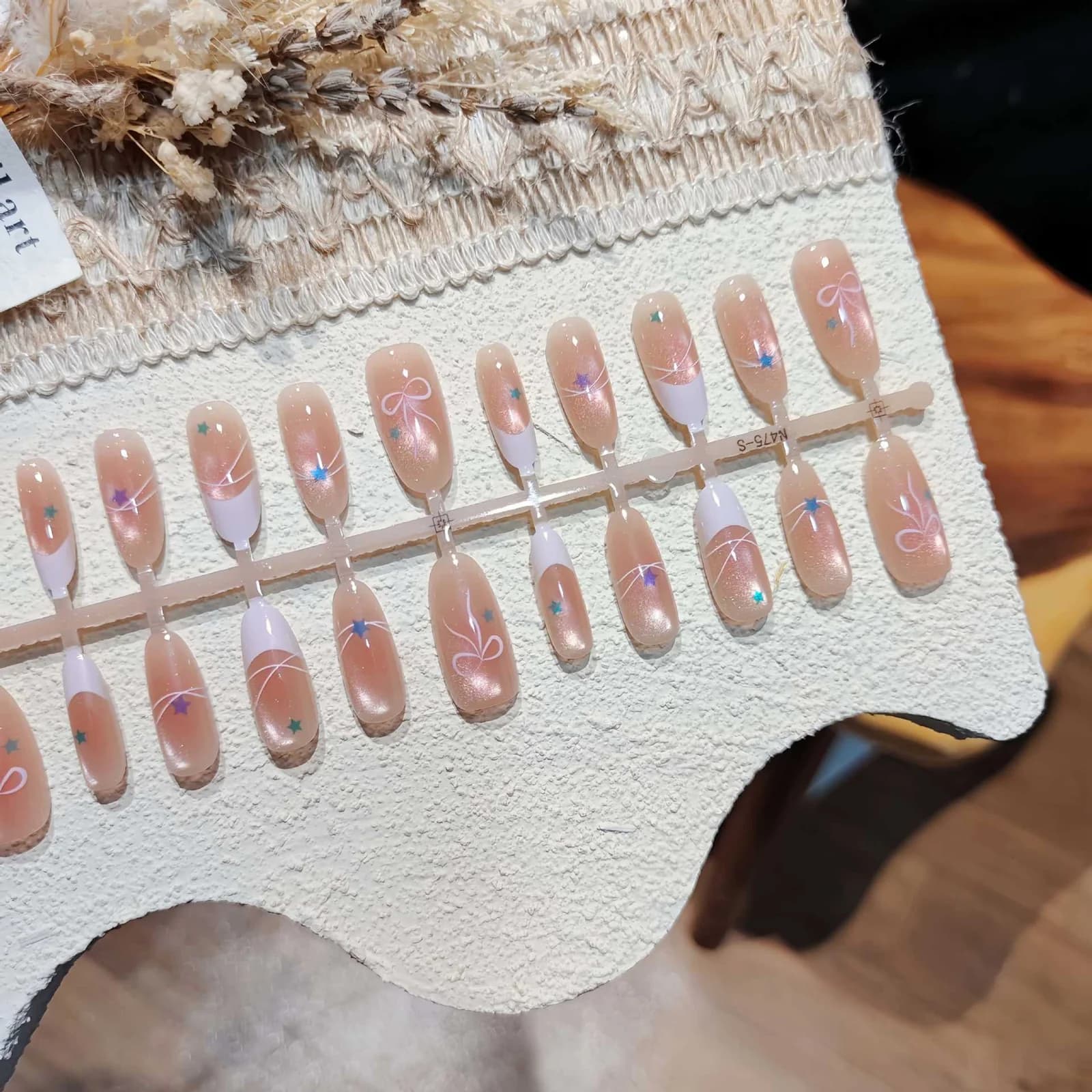 Miękkie różowe paznokcie tipsy Cat Eye, 30 szt., wielorazowe